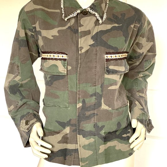 VINTAGE RILEY GREEN CAMO COTTON COMBAT JACKET SIZE: M / L - Picture 2 of 9